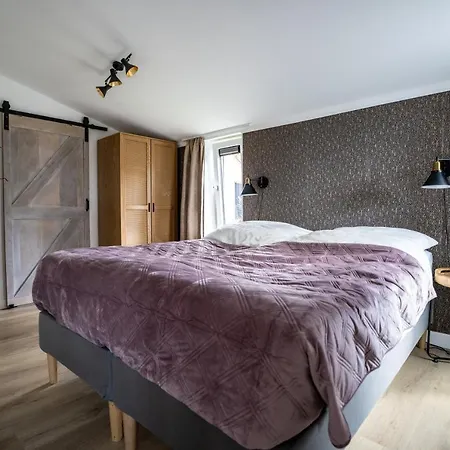 Meertje 81 Op Recreatiepark De Wielen