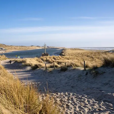 Meertje 81 Op Recreatiepark De Wielen *
