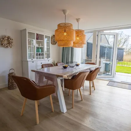 Meertje 81 Op Recreatiepark De Wielen Casa de Férias