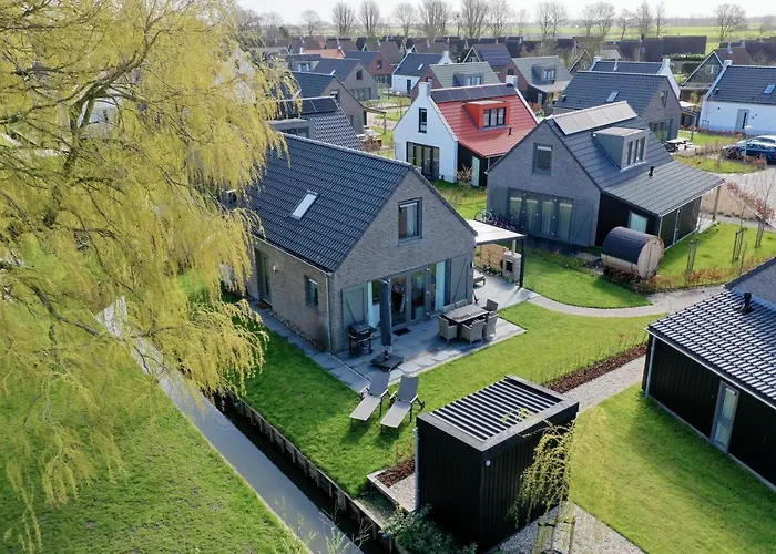 Дом отдыха Meertje 81 Op Recreatiepark De Wielen Синт-Мартен