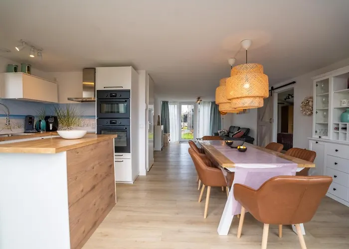 Vakantiehuis Meertje 81 Op Recreatiepark De Wielen *