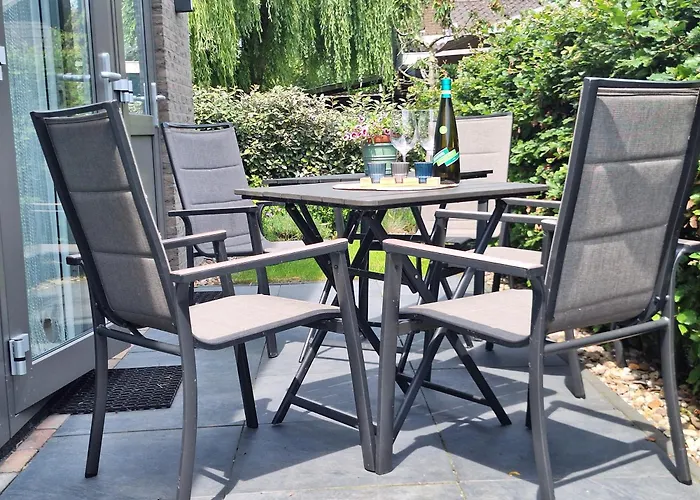 Vakantiehuis Meertje 81 Op Recreatiepark De Wielen Sint Maarten